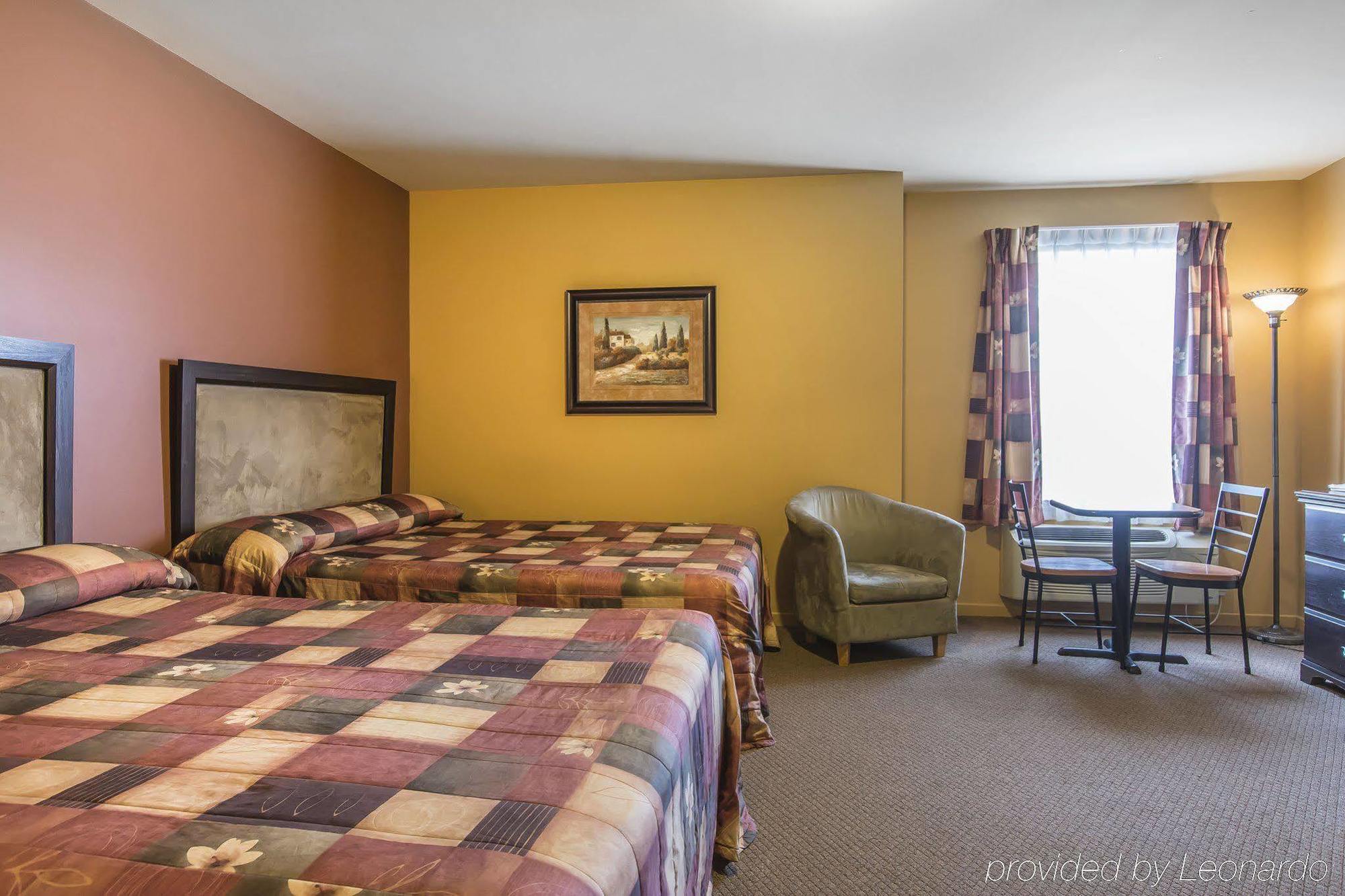 Econo Lodge Cabano Exterior photo